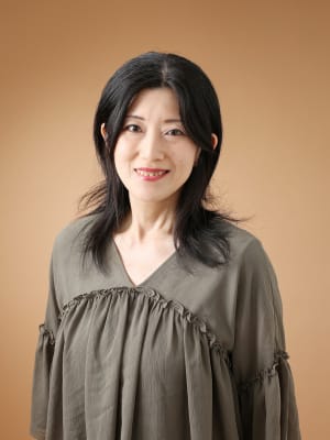 高橋奈津江。